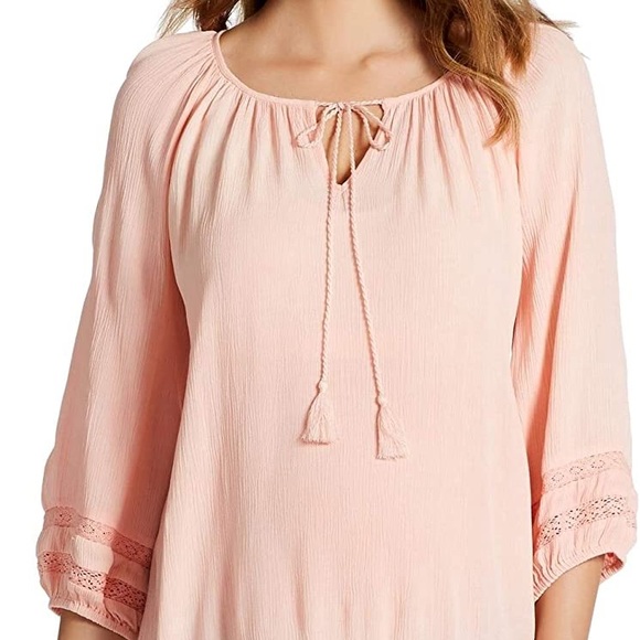 Jessica Simpson Maternity - Picture 2 of 3